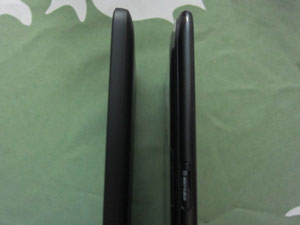 DELL Venue8 proの薄さ比較