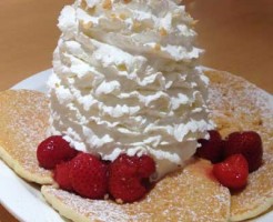 Eggs 'n Things江ノ島店のパンケーキ